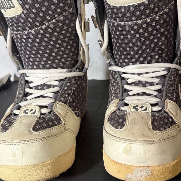 Thirty Two Snowboard Winter Boots White Gray Multicolor Boots - Picture 4 of 8